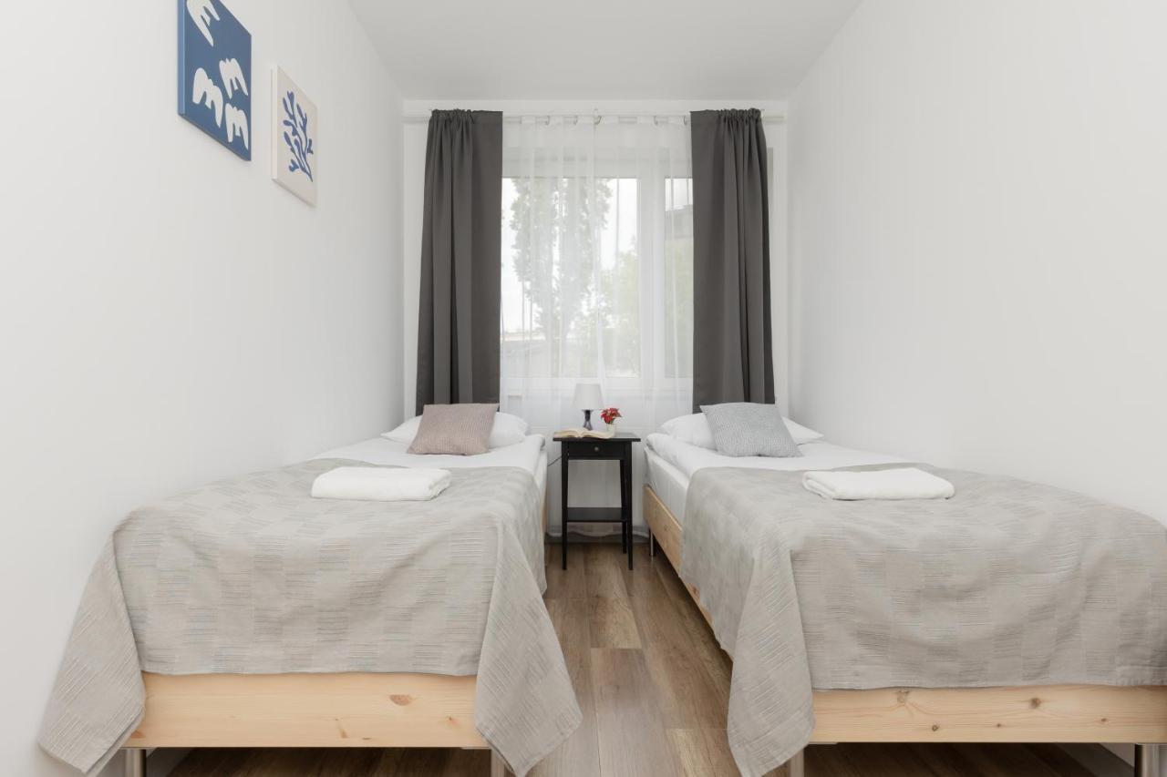Apartment Warsaw Goclaw & 2 Bedrooms & Parking & Balcony By Noclegi Renters Екстер'єр фото